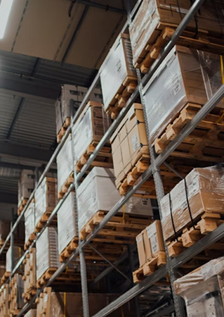 Gestión del almacén de devoluciones en Perseo ERP con entrada automática de mercancía retornada y actualización de stock.